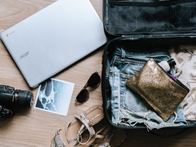 Cestovateľské balenie bez stresu: Univerzálny zoznam nutných vecí a tipy, na čo nezabudnúť