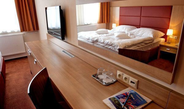 Hotel CLUB #7