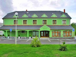 G&G Pension és Restaurant Šaľa (Vágsellye)