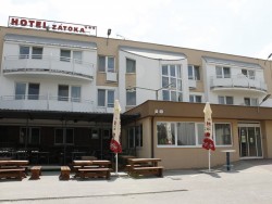 Hotel ZÁTOKA Senec