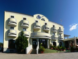 Hotel W Bratislava (Pozsony)
