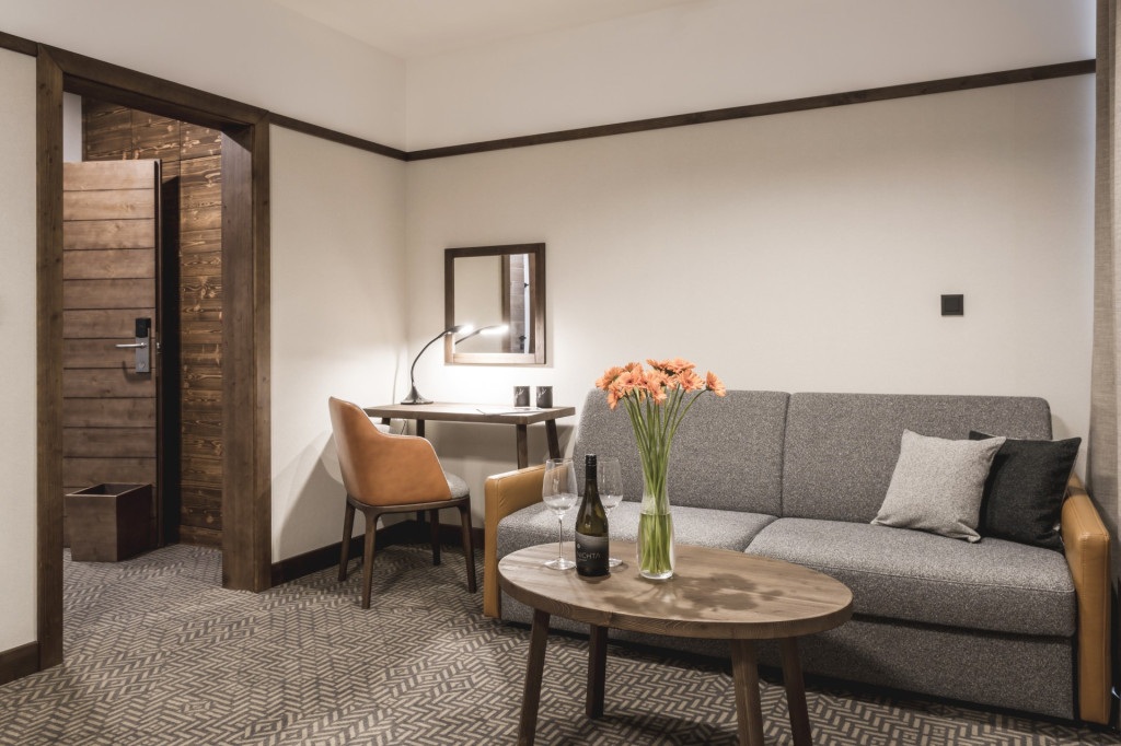 ARIETES MARMONT RESORT #19