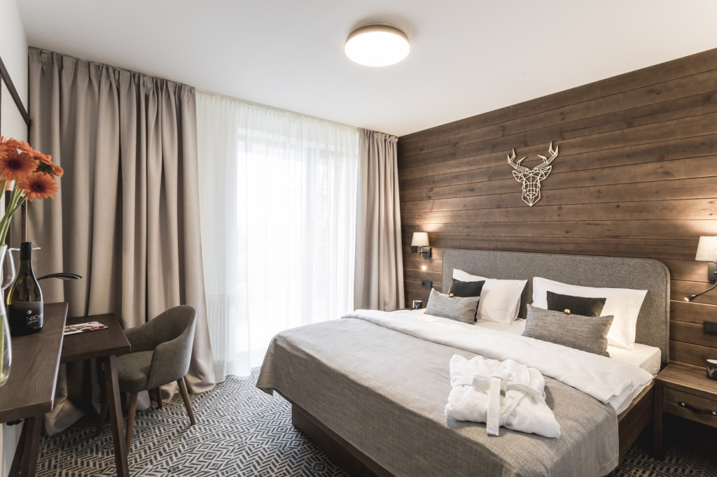 ARIETES MARMONT RESORT #25