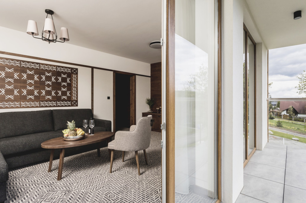 ARIETES MARMONT RESORT #29