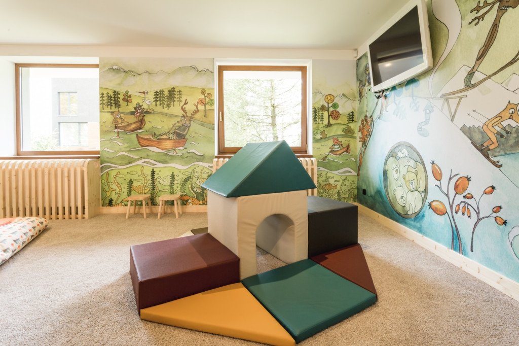 ARIETES MARMONT RESORT #42