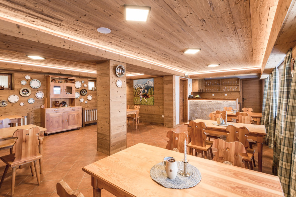 ARIETES MARMONT RESORT #49