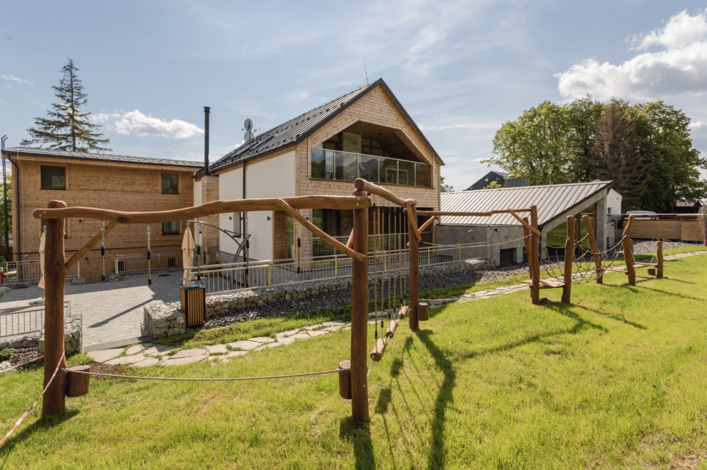 ARIETES MARMONT RESORT #61