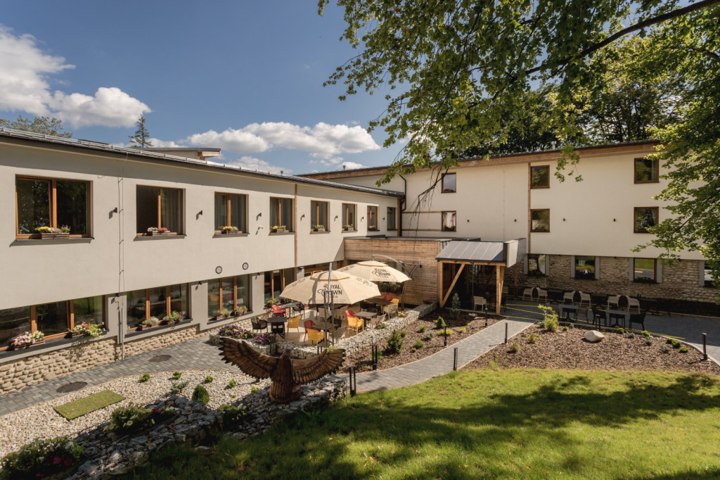 ARIETES MARMONT RESORT #3