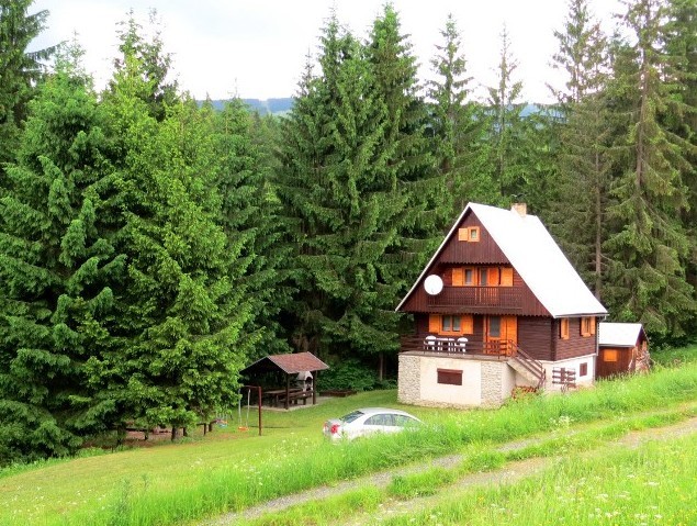 Cottage on Kubinska Hola #1