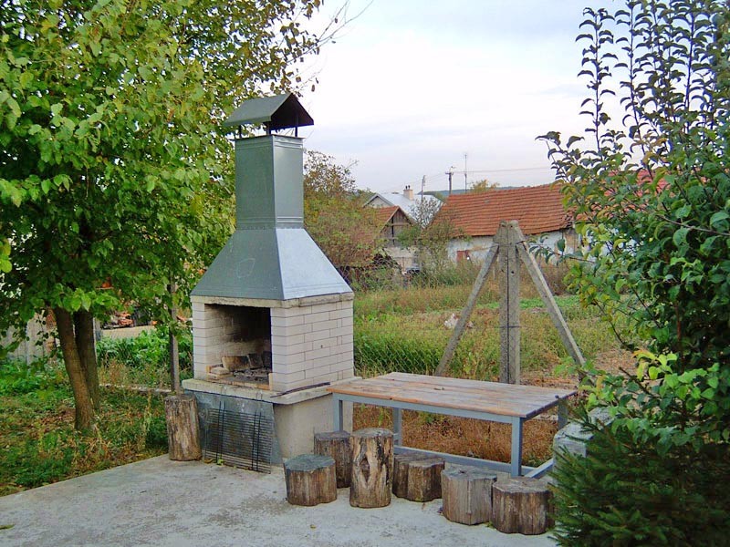 Minipension FIALOVY DOM #16