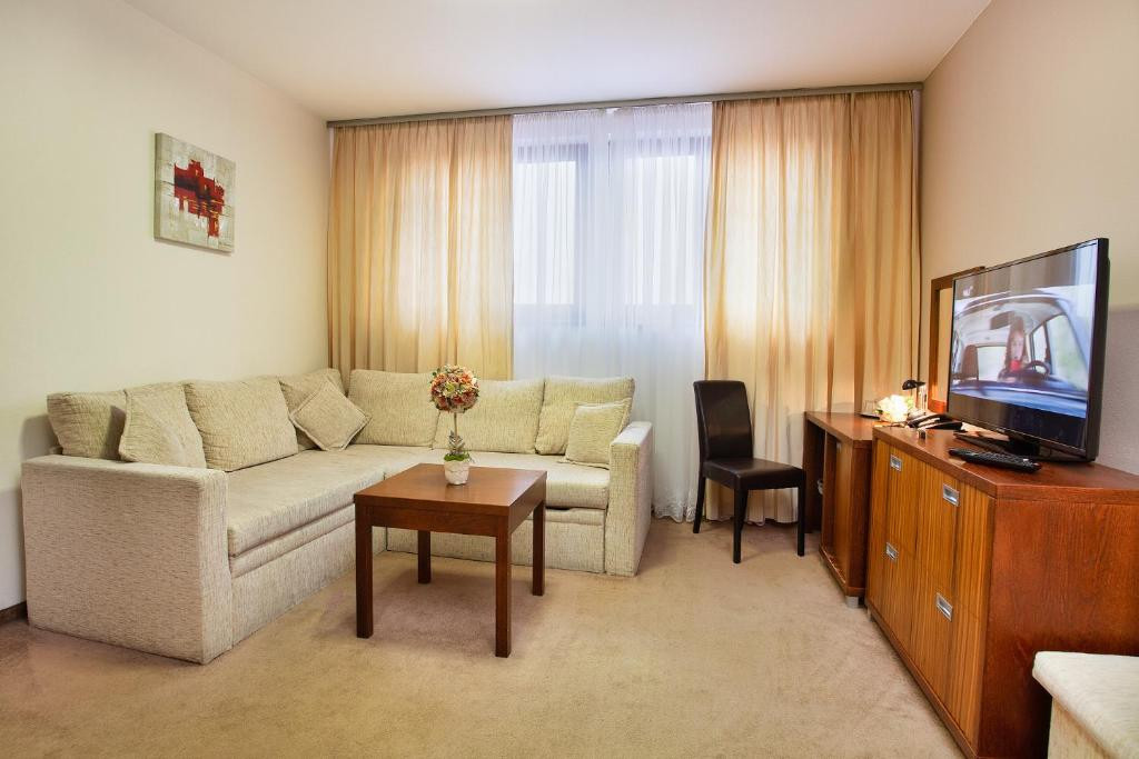 Hotel ACADEMIC #13