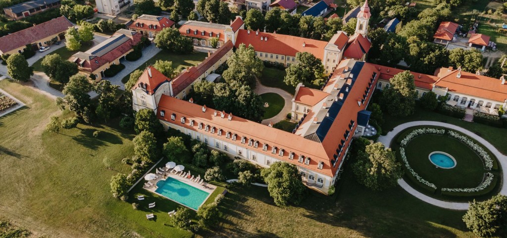 Hotel CHÂTEAU BELA #5