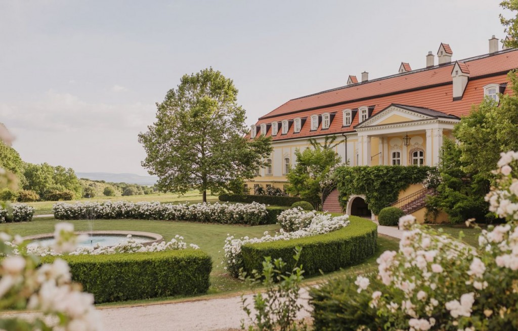 Hotel CHÂTEAU BELA #1