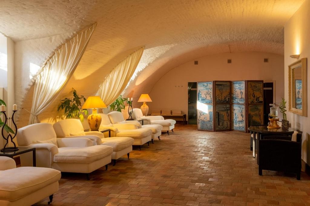 Hotel CHÂTEAU BELA #23