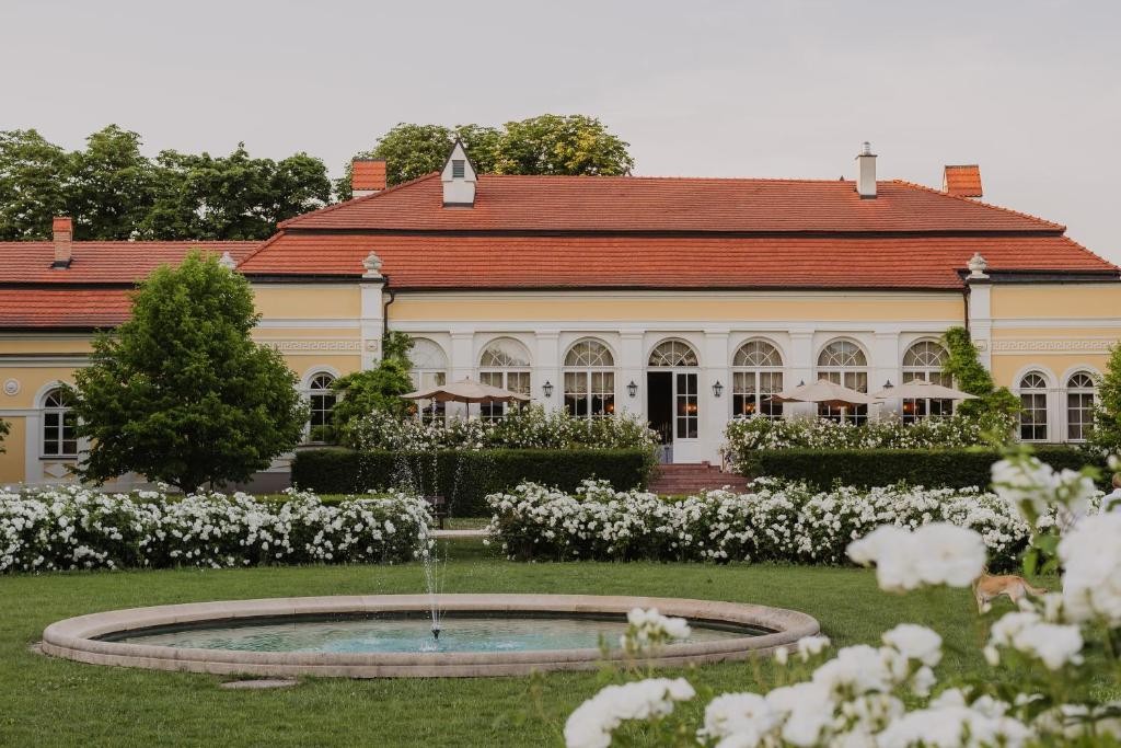 Hotel CHÂTEAU BELA #29