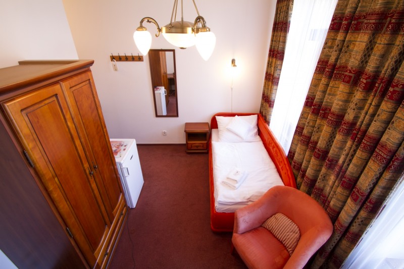 Hotel GRAND #10