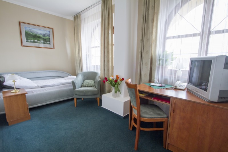 Hotel GRAND #12