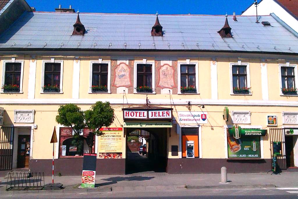 Hotel JELEN #1