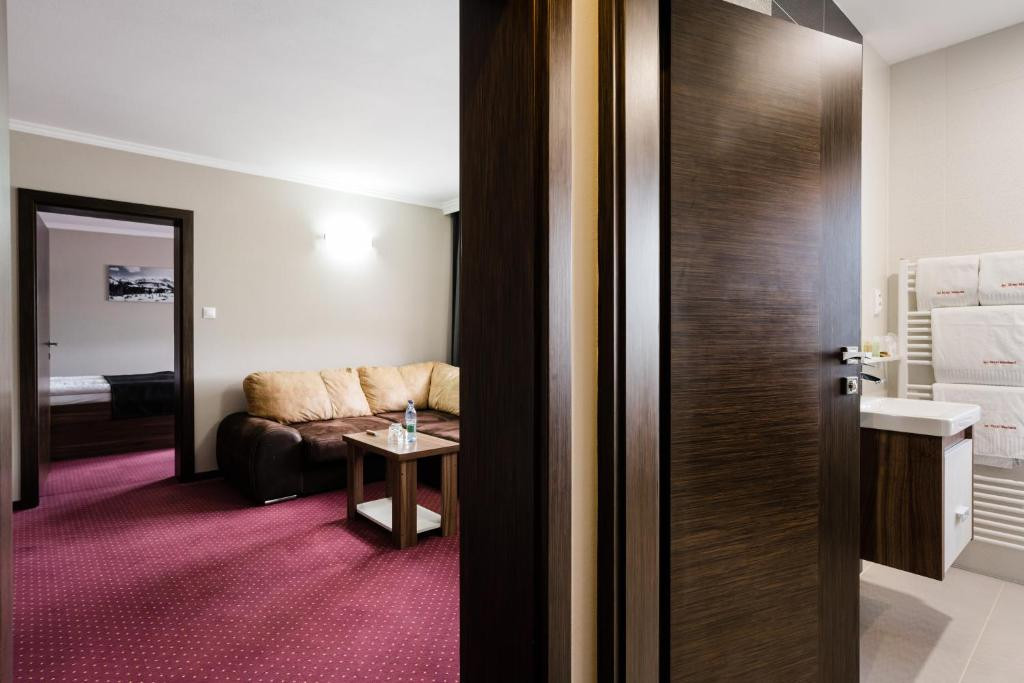 Hotel MENHARD #11
