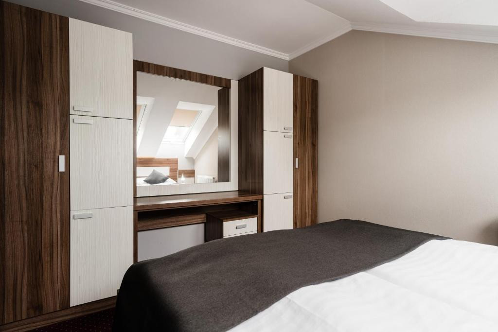 Hotel MENHARD #23