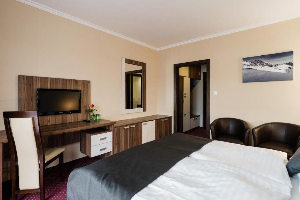 Hotel MENHARD #25