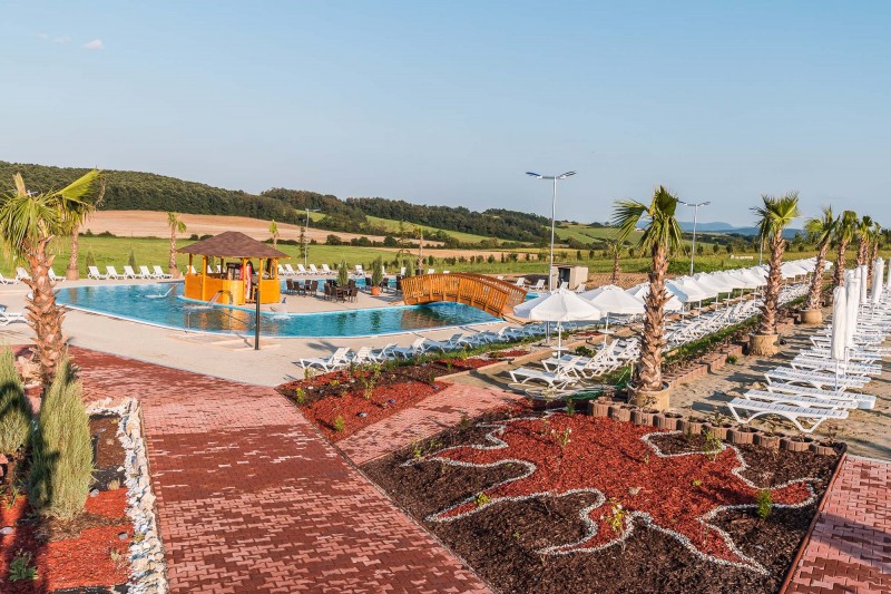 Dovolenka v raji Miraj Resort so vstupom do wellness a na morské kúpalisko #5