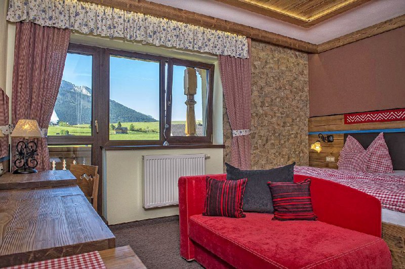 Wellness Pension STRACHAN #18