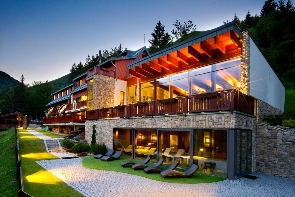 Hotel & Wellness Rozsutec #2