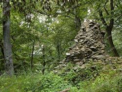 Drachen Burg Stupava (Stampfen)