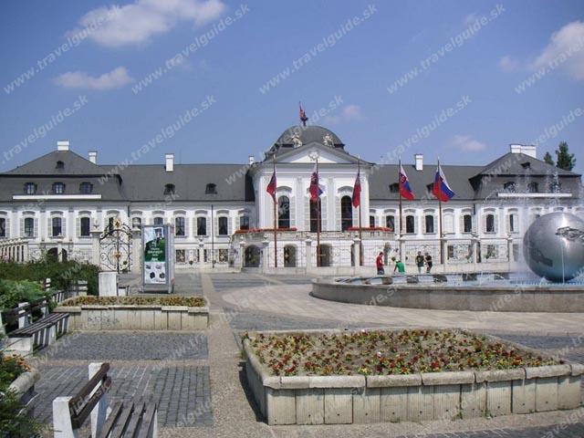 PAŁAC GRASALKOVICZÓW