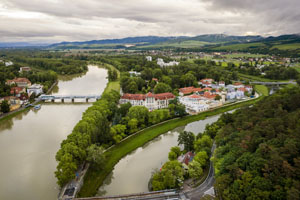 Kúpele Piešťany, kúpeľný ostrov