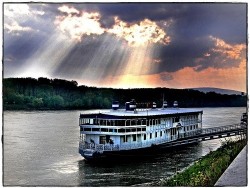 Restauracia Botel MARINA Bratislava