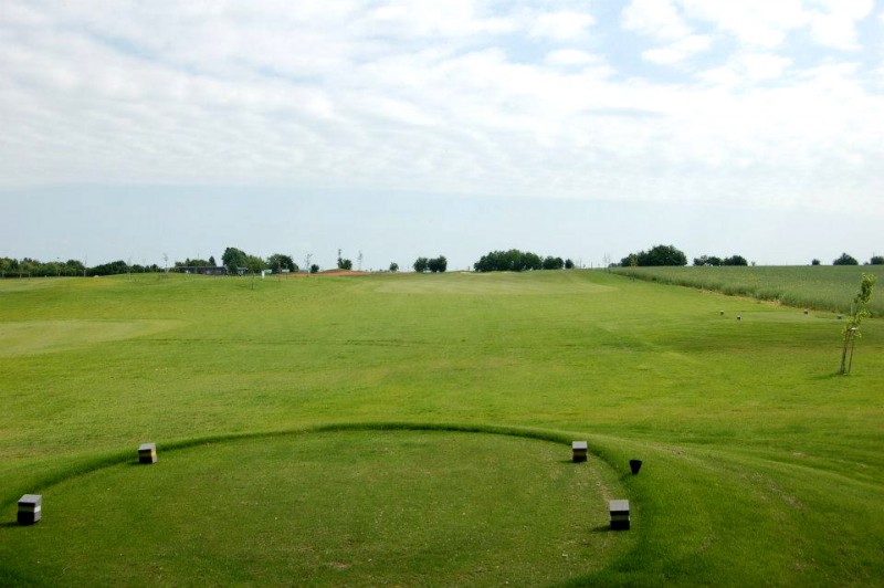 Airport Golf Club