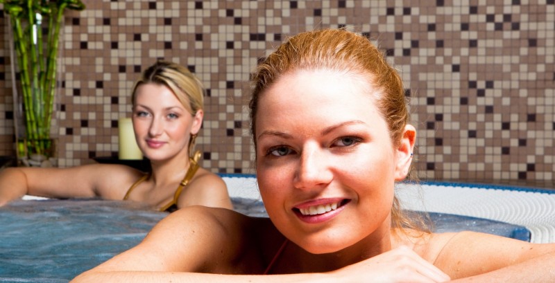 Ladies getaway with Indian massage and unlimited access to the pool and sauna world #2