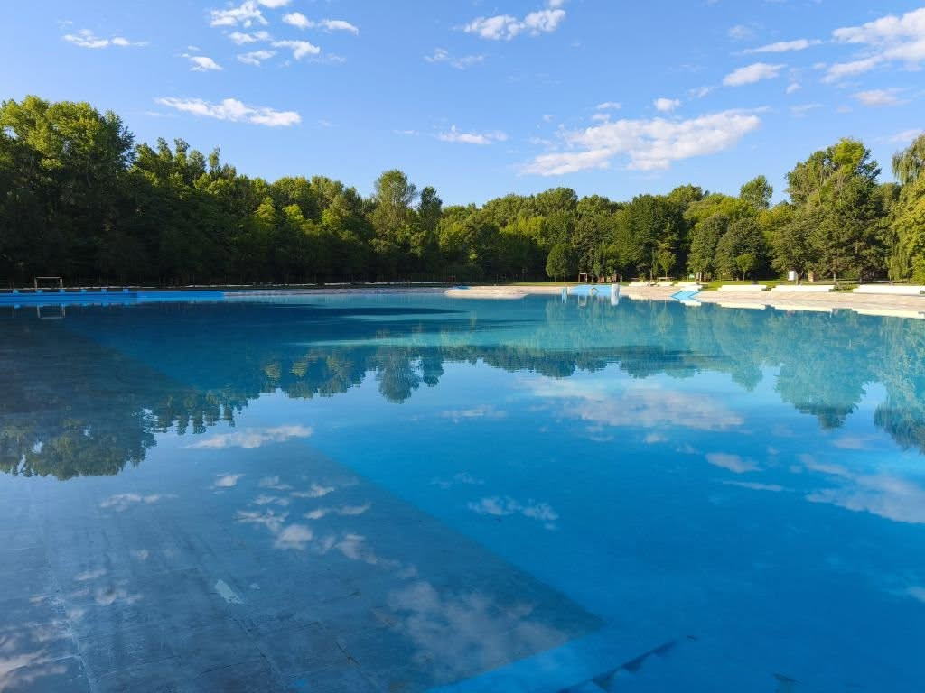 Swimming pool Kamenny Mlyn