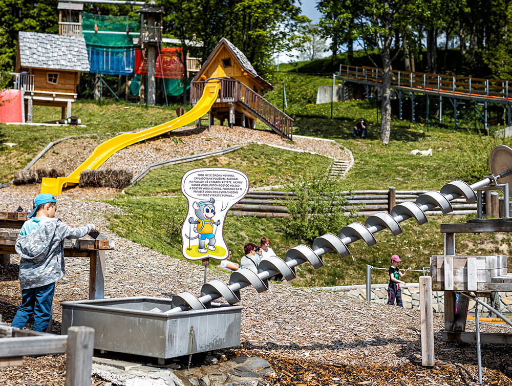 Little mouse childrens park