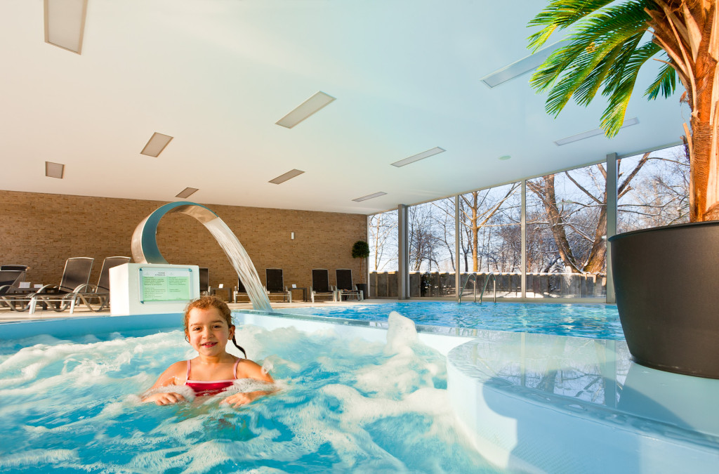 Easter 2024 with pool, treatments, massage and sauna world #4